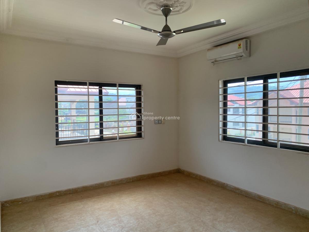 4 Bedrooms House with Boys Quarters in a Gated Community, Oyarifa, La Nkwantanang Madina Municipal, Accra, Detached Duplex for Sale