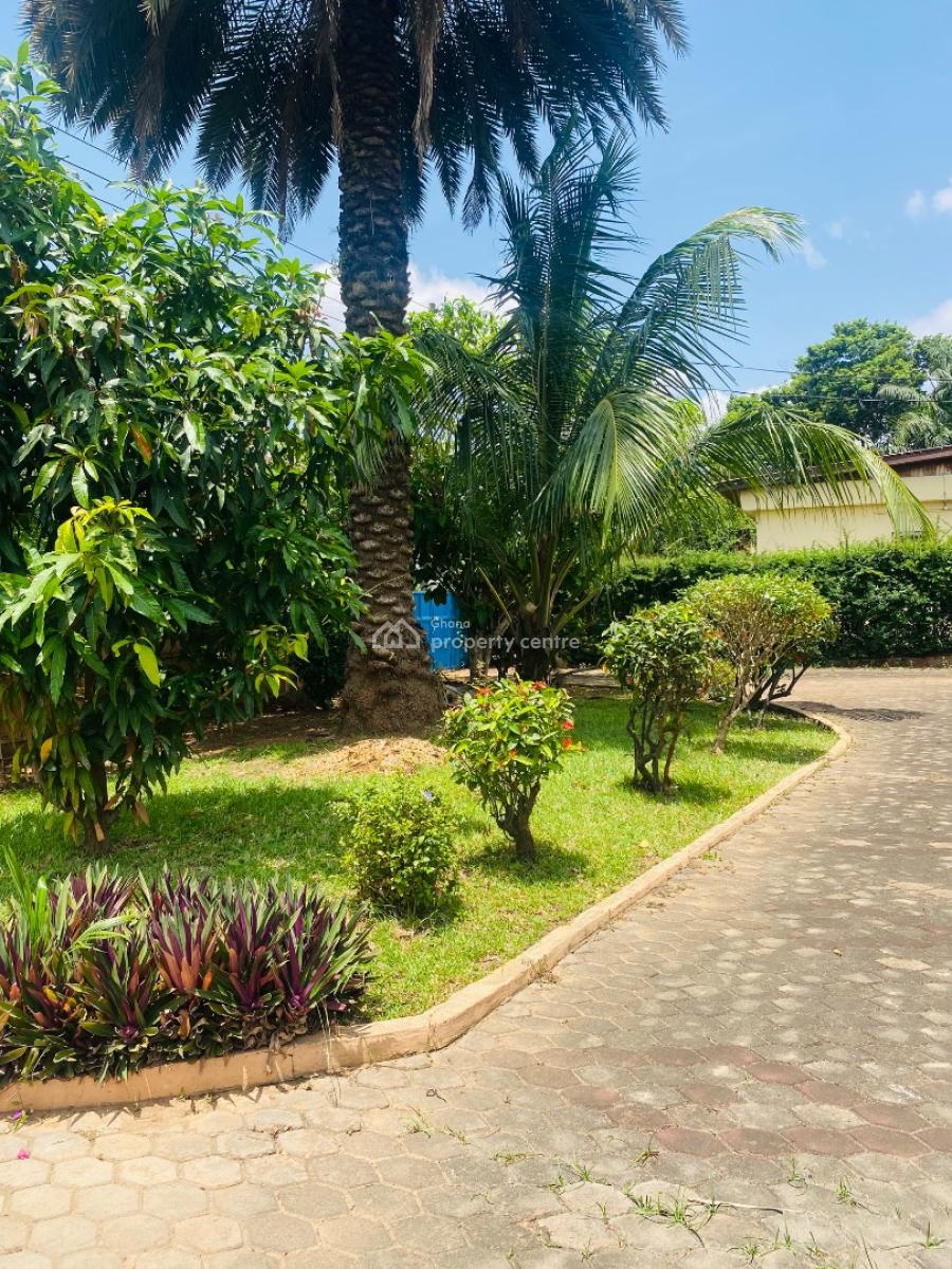 5 Bedrooms on 80x130 Size Land at Cfc Estate, Cfc Estate, Achimota, Accra, Detached Bungalow for Sale