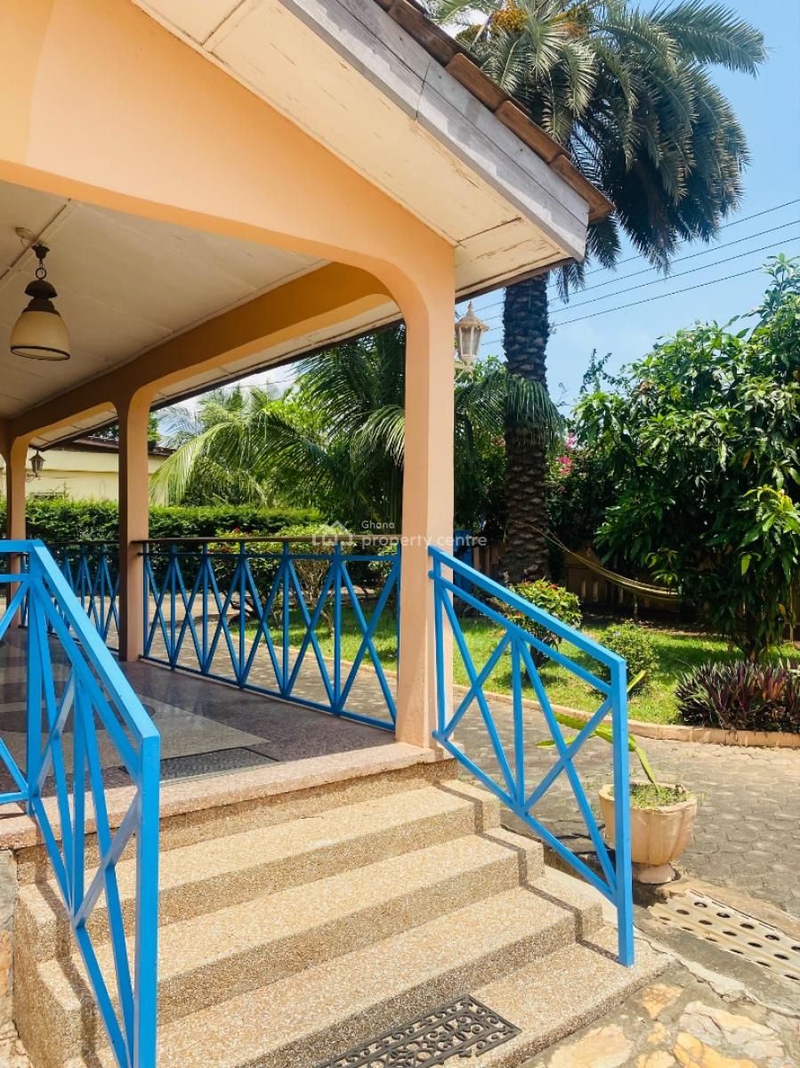 5 Bedrooms on 80x130 Size Land at Cfc Estate, Cfc Estate, Achimota, Accra, Detached Bungalow for Sale