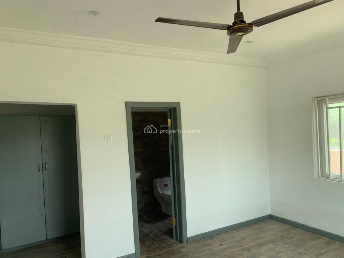 3 Bedroom Bangalore Houses in a Gated Community, Amrahia, Adenta Municipal, Accra, Semi-detached Bungalow for Rent