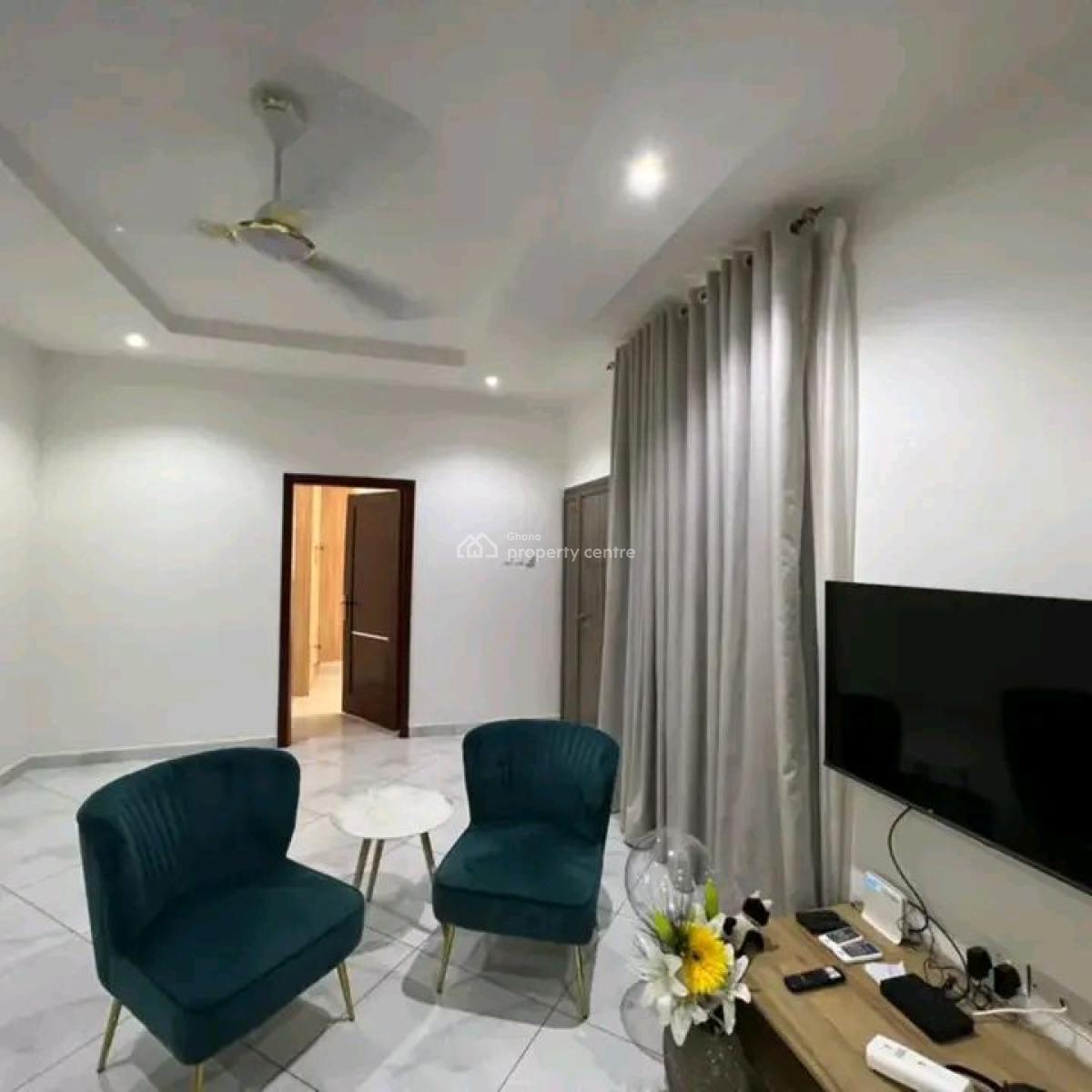 Fully Furnished 3-bedroom Townhouse@ East Airport, East Airport, Airport Residential Area, Accra, Townhouse for Rent