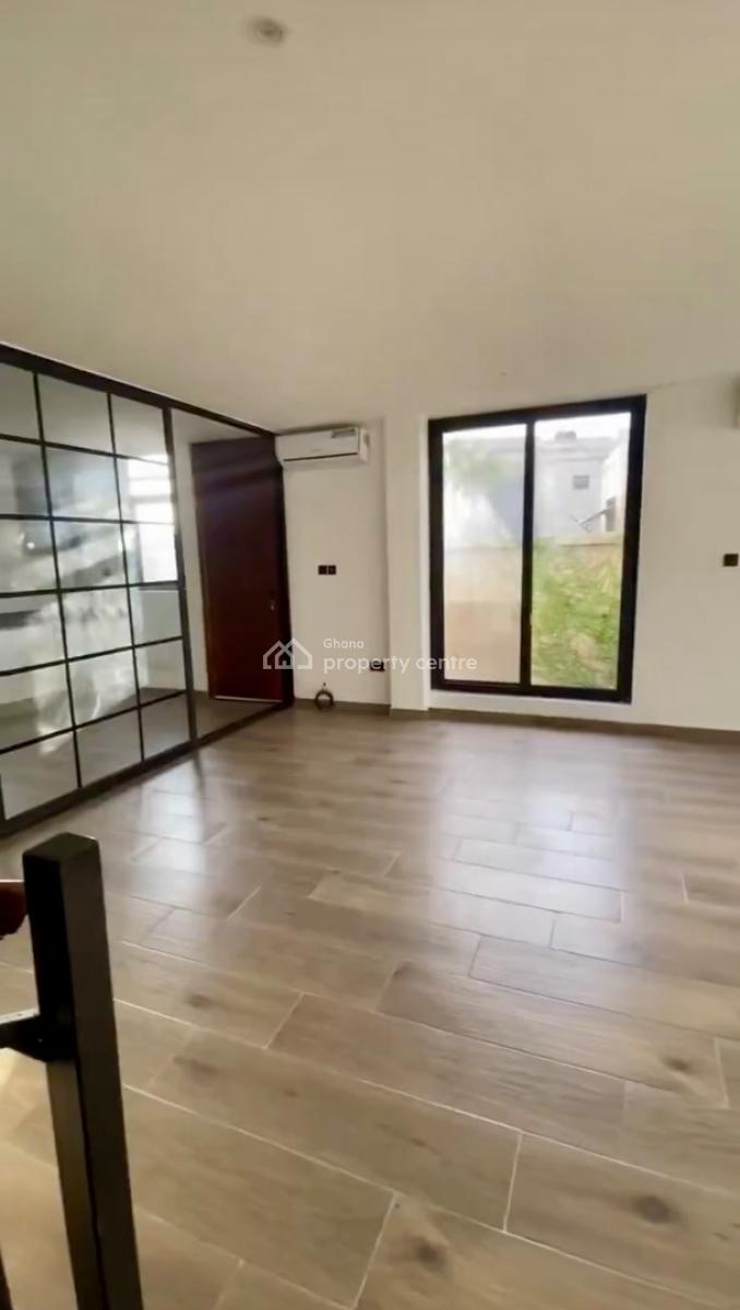 4 Bedroom Townhouse with Staff Quarters in a Gated Community with Pool, Tse Addo, Accra, Townhouse for Rent