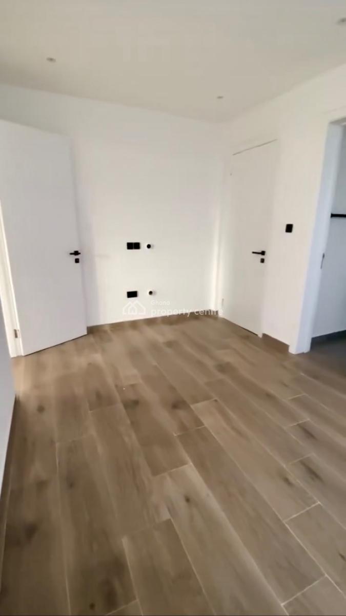 4 Bedroom Townhouse with Staff Quarters in a Gated Community with Pool, Tse Addo, Accra, Townhouse for Rent