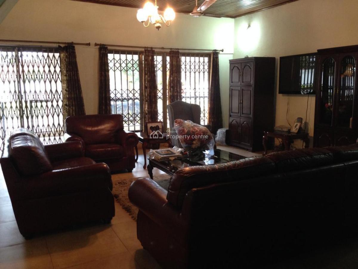 5 Bedrooms on 2 Plot at Cfc Estate, Cfc Estate, Achimota, Accra, Detached Bungalow for Sale
