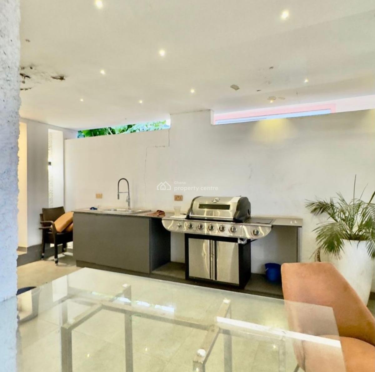 a Luxurious 5 Bedroom in a Beautiful and a Secured Estate, Au Village, Cantonments, Accra, House for Sale