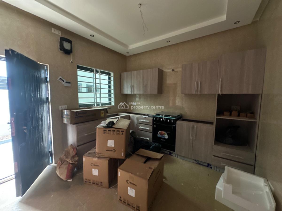 3 Bedrooms Detached Bangalore Houses, Ayimensah, Oyarifa, La Nkwantanang Madina Municipal, Accra, Detached Bungalow for Sale