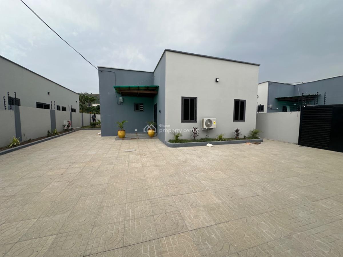 3 Bedrooms Detached Bangalore Houses, Ayimensah, Oyarifa, La Nkwantanang Madina Municipal, Accra, Detached Bungalow for Sale