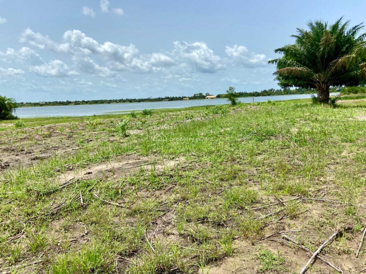 Roadside & Waterfront Land in Ada Tamatoku Near Ada--kasseh  3 Acres (, Ada Tamatoku, Kasseh Ada, Ada East, Accra, Mixed-use Land for Sale