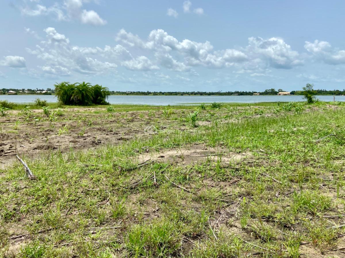 Roadside & Waterfront Land in Ada Tamatoku Near Ada--kasseh  3 Acres (, Ada Tamatoku, Kasseh Ada, Ada East, Accra, Mixed-use Land for Sale