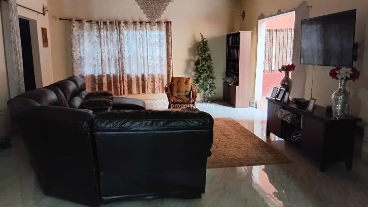 6 Bedroom House with a Garden, Oyibi, Accra Metropolitan, Accra, House for Sale