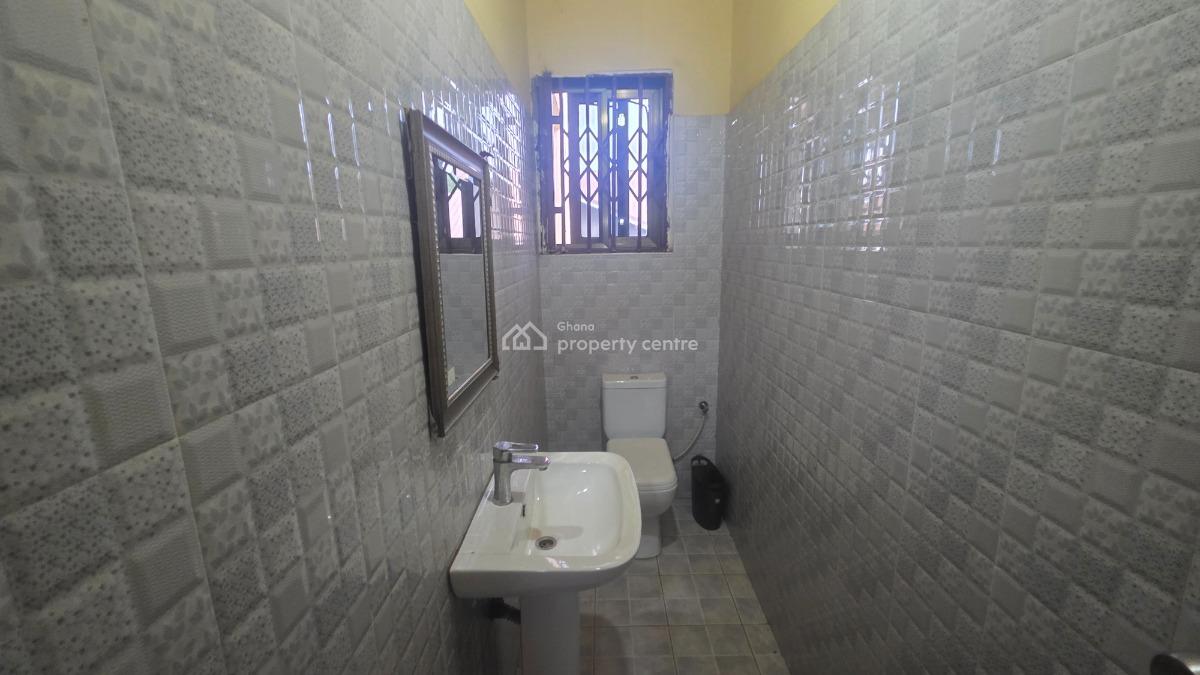Spacious 6 Bedroom House with a Garden, Oyibi, Accra Metropolitan, Accra, House for Sale