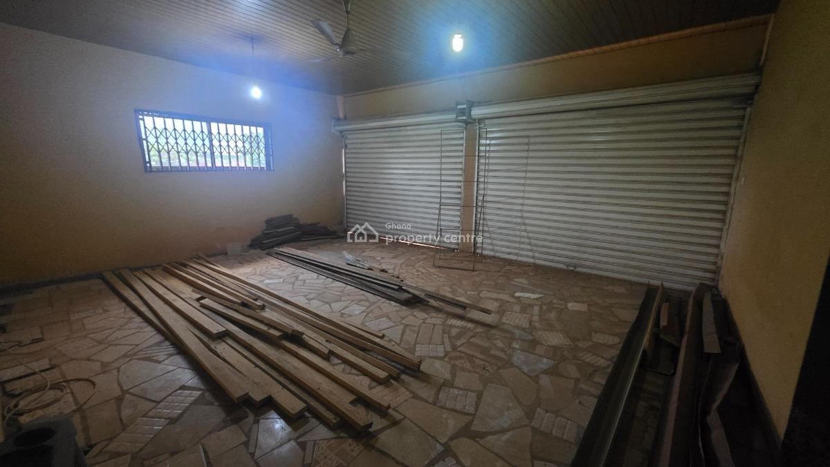 Spacious 6 Bedroom House with a Garden, Oyibi, Accra Metropolitan, Accra, House for Sale