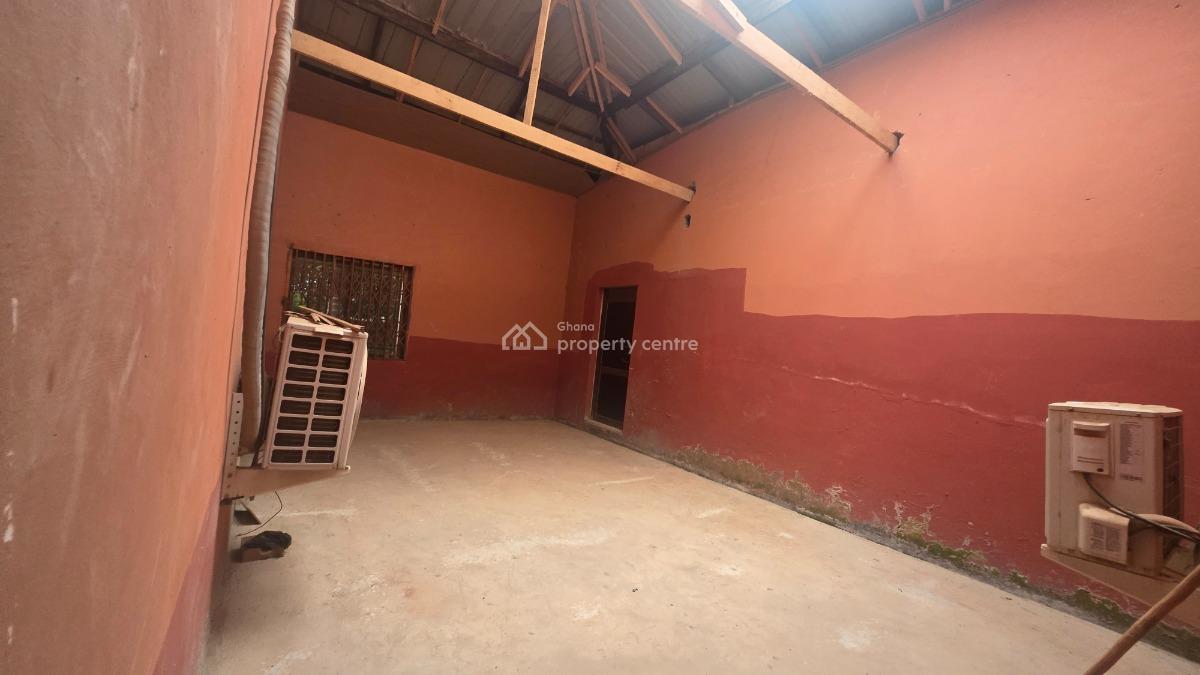 Spacious 6 Bedroom House with a Garden, Oyibi, Accra Metropolitan, Accra, House for Sale