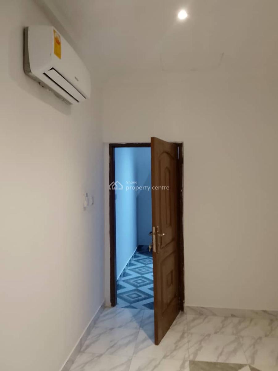 One Bedroom Self Contain Apartment, Tse Addo Round About, Tse Addo, Accra, Mini Flat for Rent