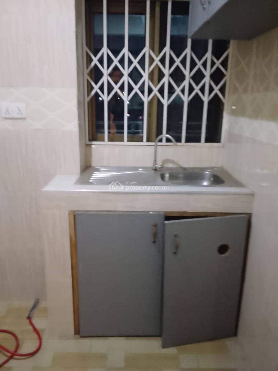 One Bedroom Self Contain Apartment, Tse Addo Round About, Tse Addo, Accra, Mini Flat for Rent