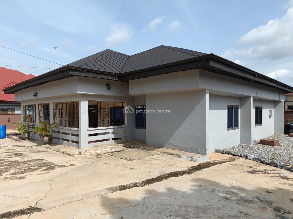 5 Bedroom, Buokrom Estate South Africa, Kumasi Metropolitan, Ashanti, House for Sale
