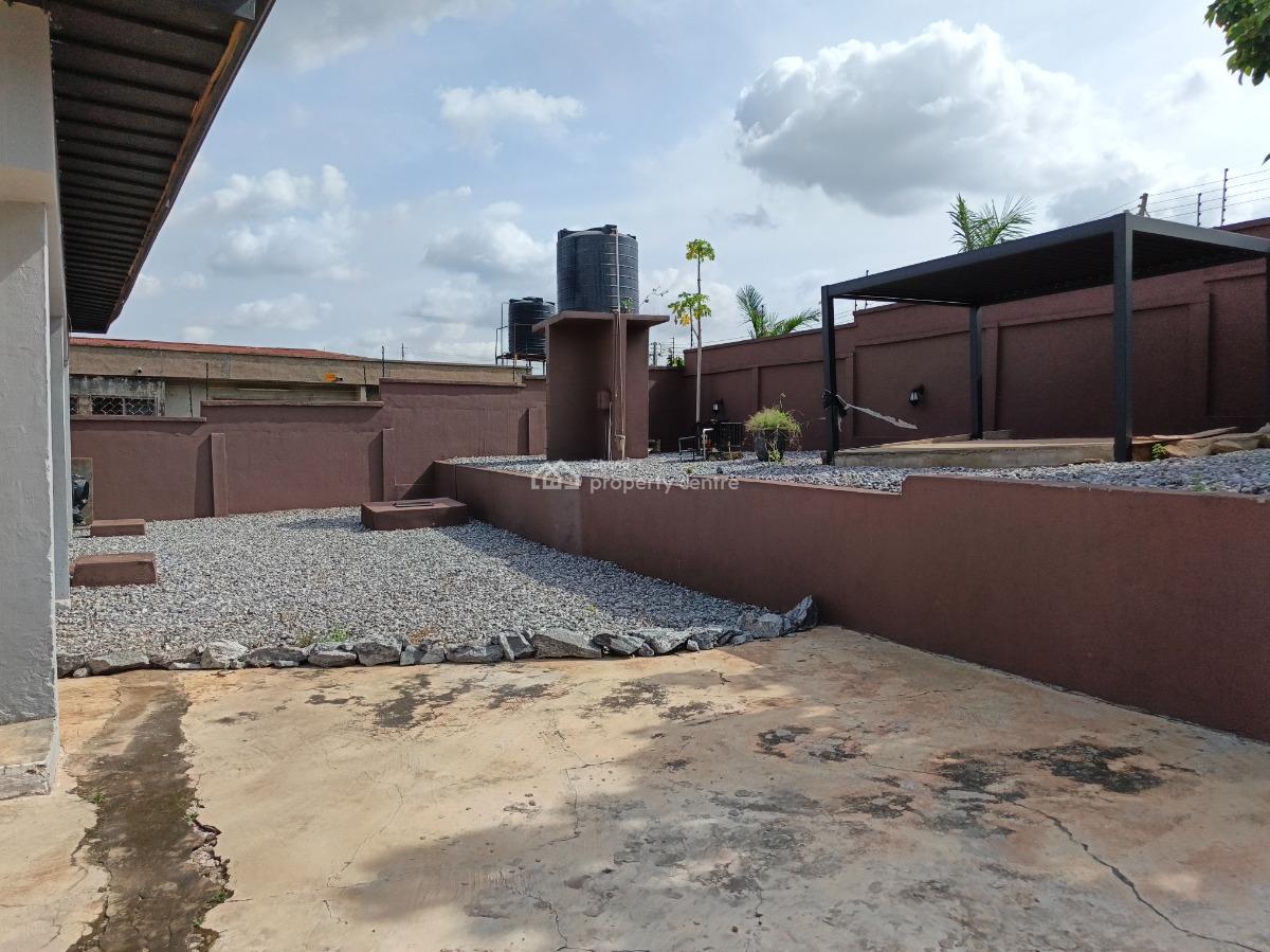5 Bedroom, Buokrom Estate South Africa, Kumasi Metropolitan, Ashanti, House for Sale