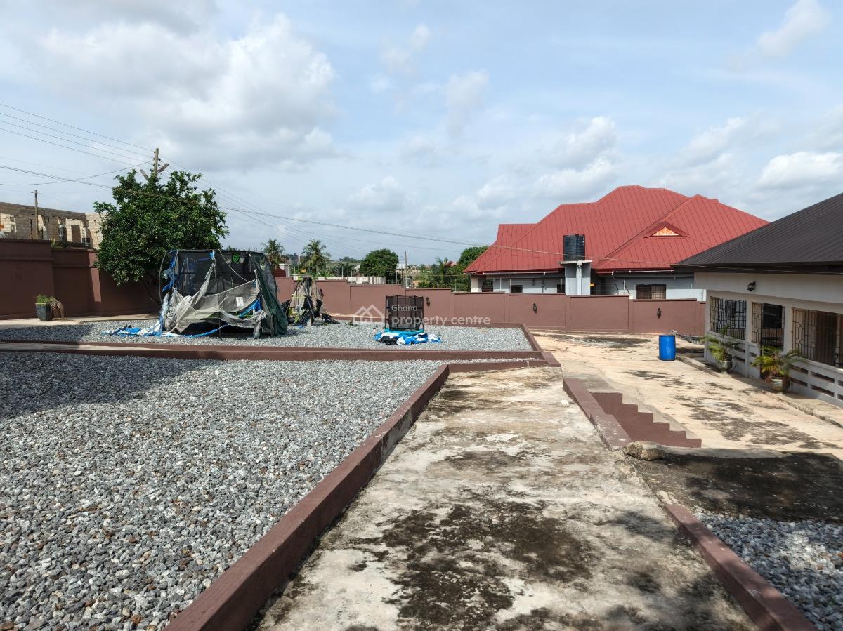 5 Bedroom, Buokrom Estate South Africa, Kumasi Metropolitan, Ashanti, House for Sale