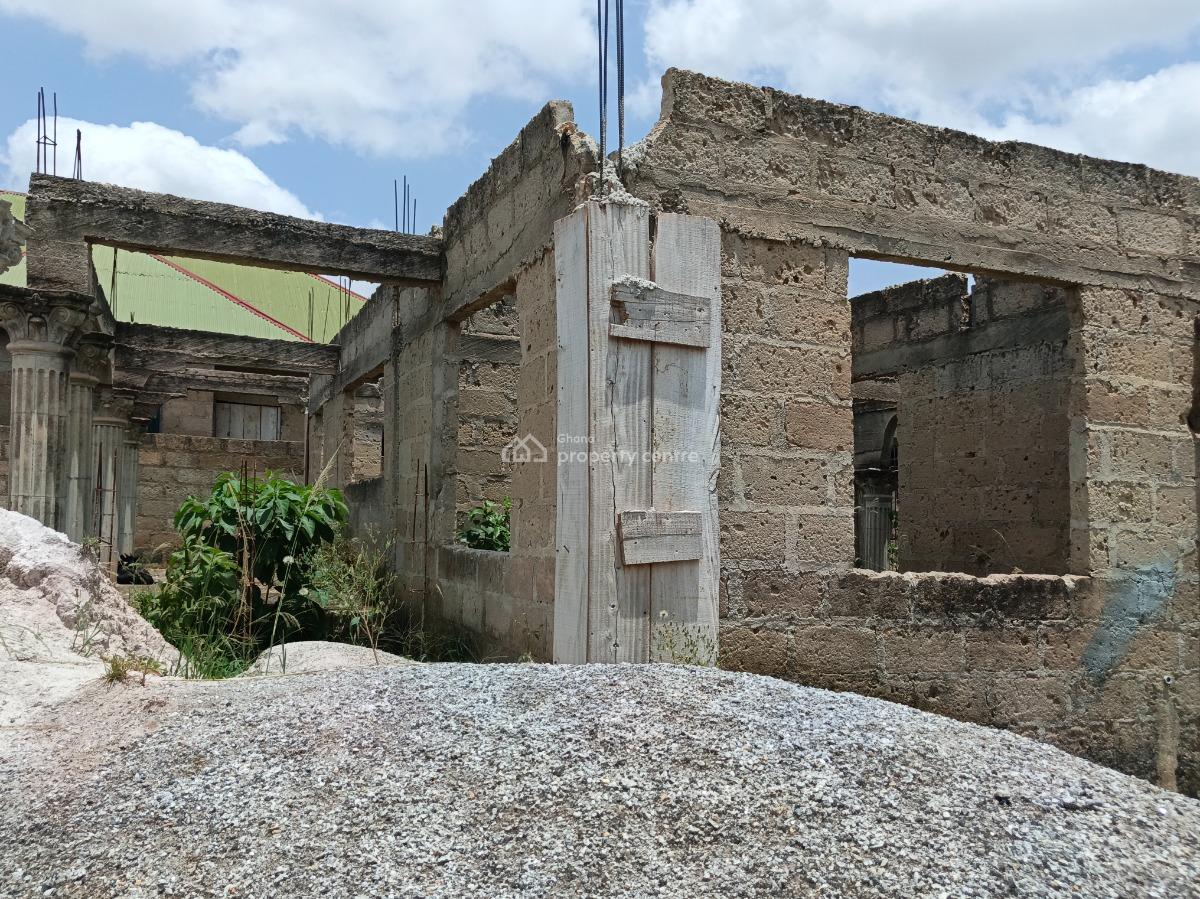 6 Bedrooms, Nwamasi, Near Kenyasi, Kumasi Metropolitan, Ashanti, House for Sale