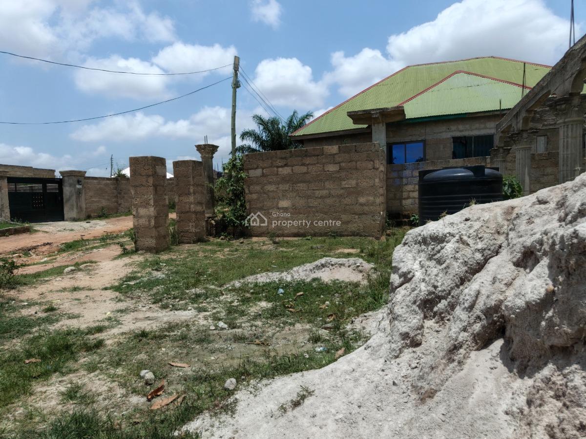 6 Bedrooms, Nwamasi, Near Kenyasi, Kumasi Metropolitan, Ashanti, House for Sale