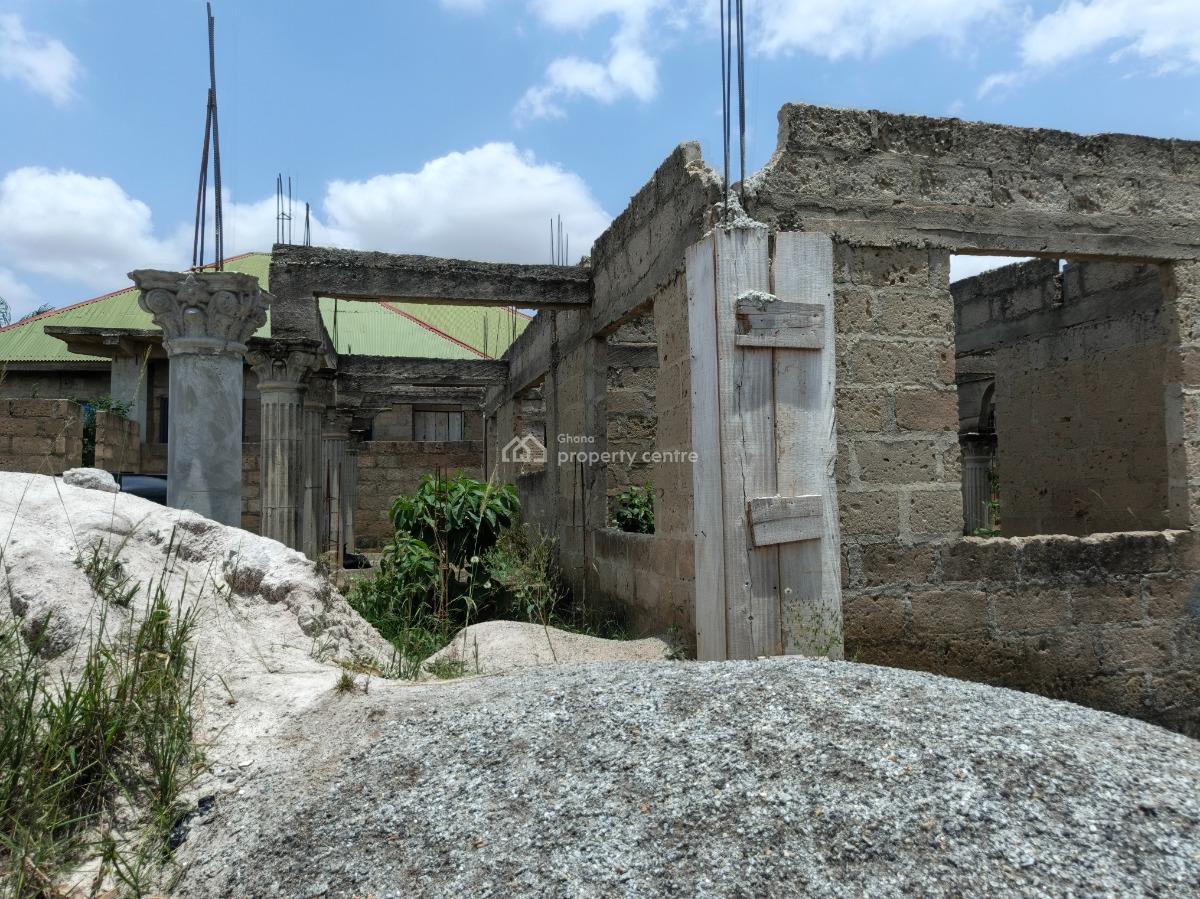 6 Bedrooms, Nwamasi, Near Kenyasi, Kumasi Metropolitan, Ashanti, House for Sale