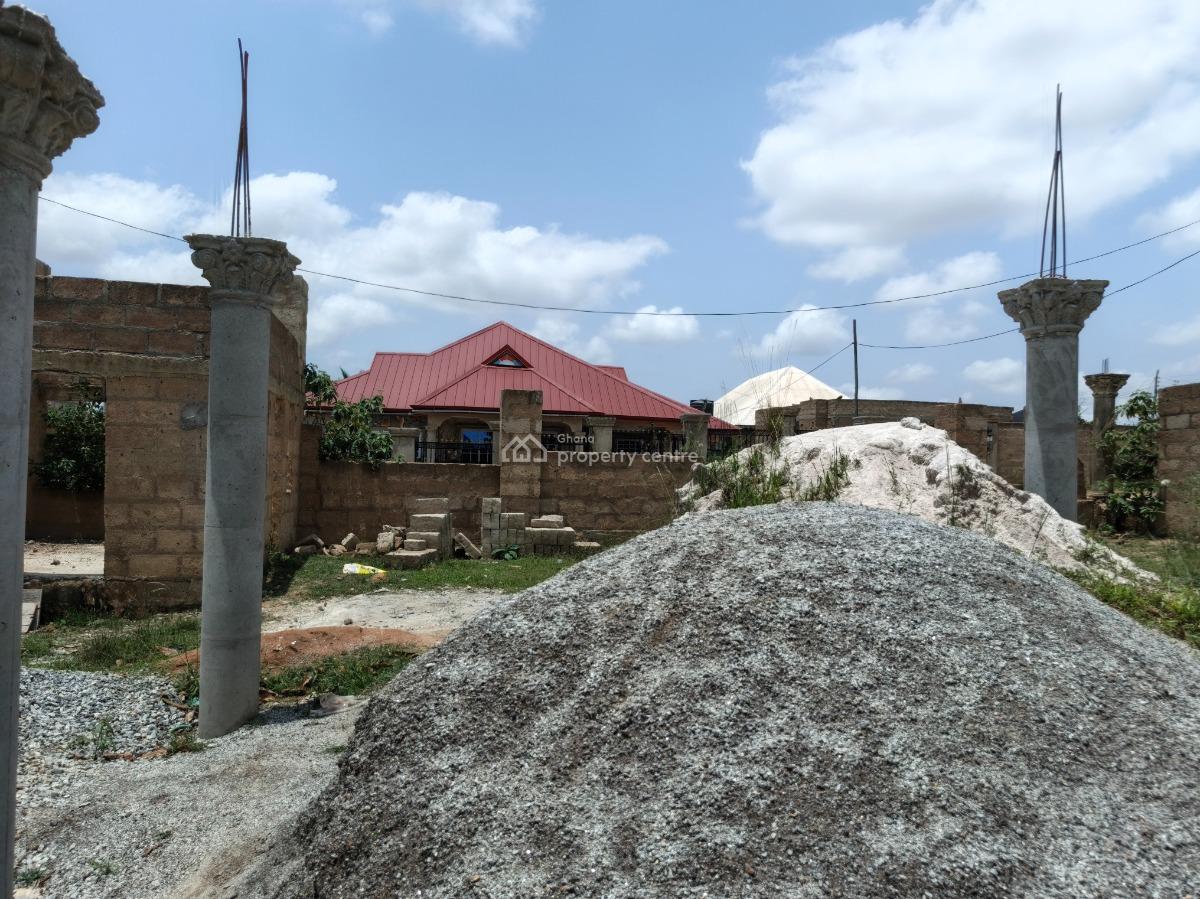 6 Bedrooms, Nwamasi, Near Kenyasi, Kumasi Metropolitan, Ashanti, House for Sale