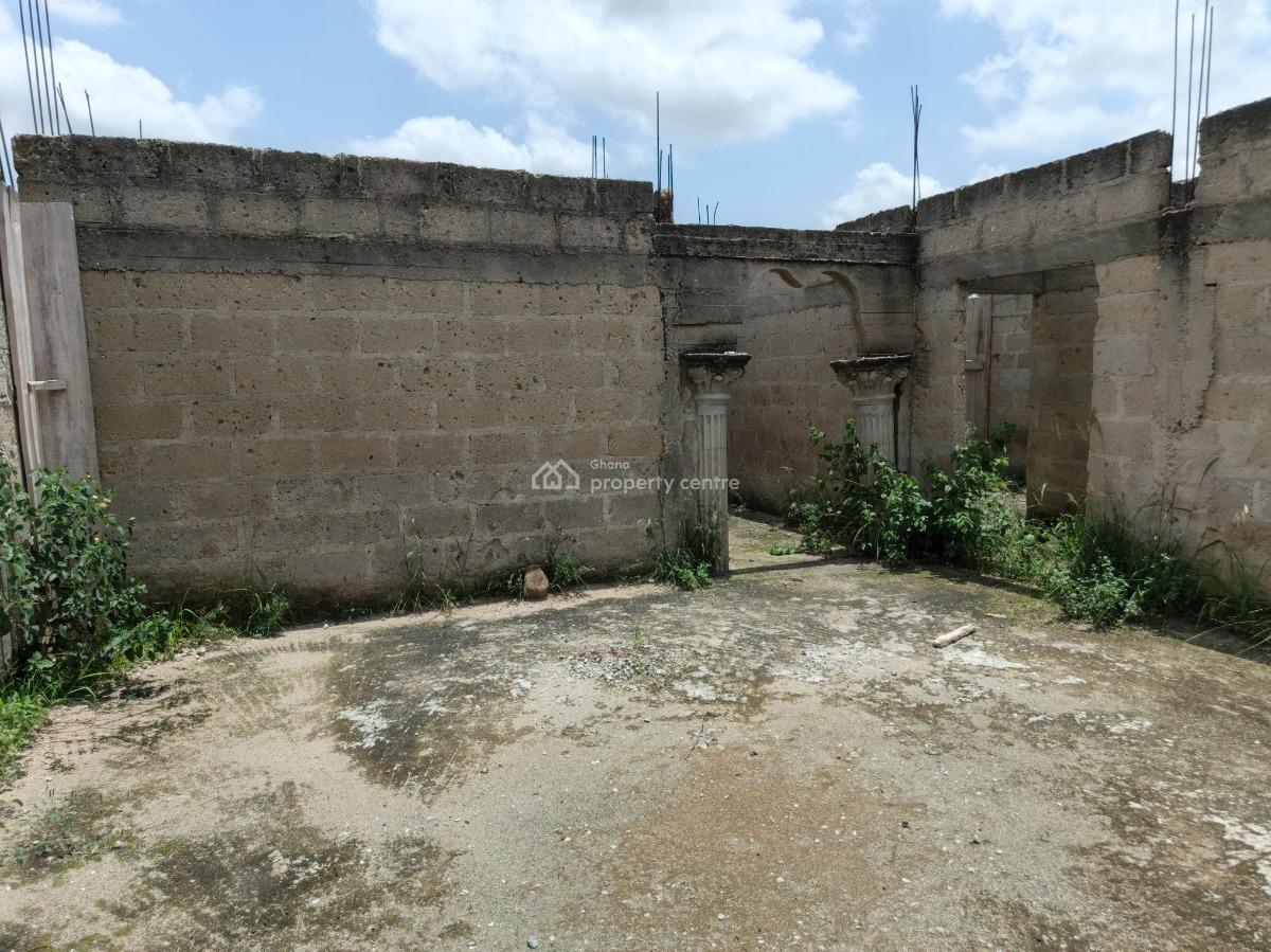 6 Bedrooms, Nwamasi, Near Kenyasi, Kumasi Metropolitan, Ashanti, House for Sale