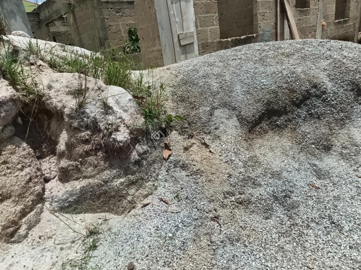 6 Bedrooms, Nwamasi, Near Kenyasi, Kumasi Metropolitan, Ashanti, House for Sale