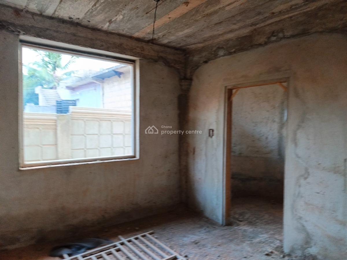 26 Bedrooms Hotel, Abira, on Kumasi Kenyasi Bonwire Road., Kwabre, Ashanti, Hotel / Guest House for Sale