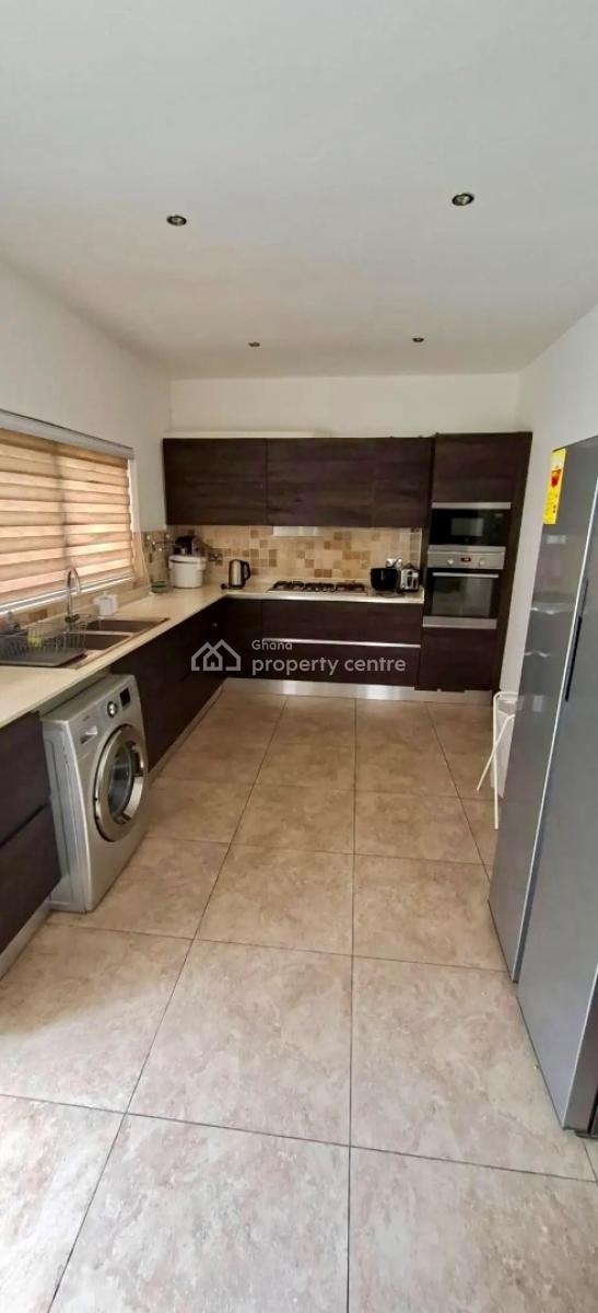 Furnished 3 Bedroom Townhouse with Private Pool in a Gated Community, Airport Residential Area, Accra, Townhouse for Rent