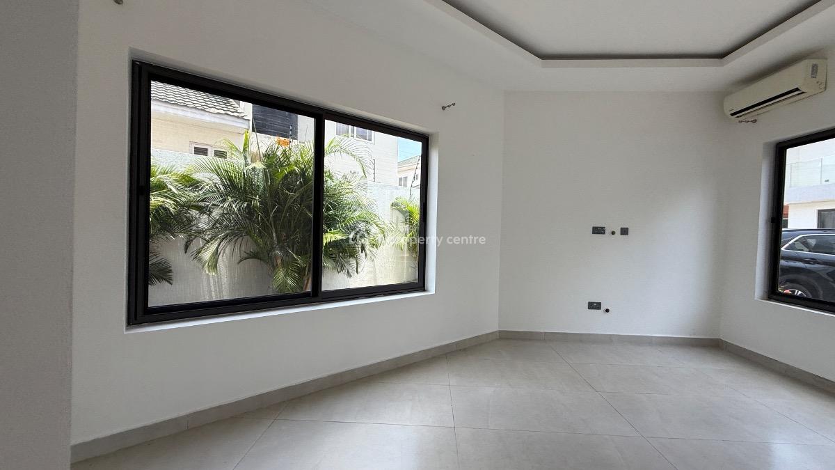 Serviced 2 Bedroom Apartment in a Gated Community with Swimming Pool, Cantonments, Accra, Apartment for Rent