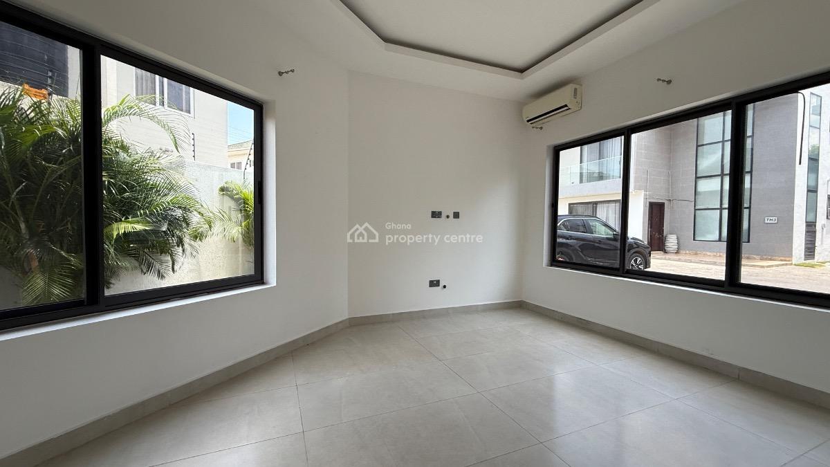 Serviced 2 Bedroom Apartment in a Gated Community with Swimming Pool, Cantonments, Accra, Apartment for Rent