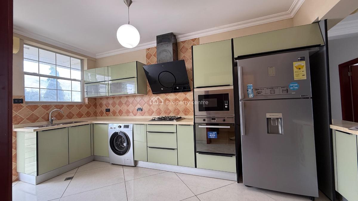 Semi Furnished 3 Bedroom Apartment with Staff Quarters and Pool, Cantonments, Accra, Apartment for Rent