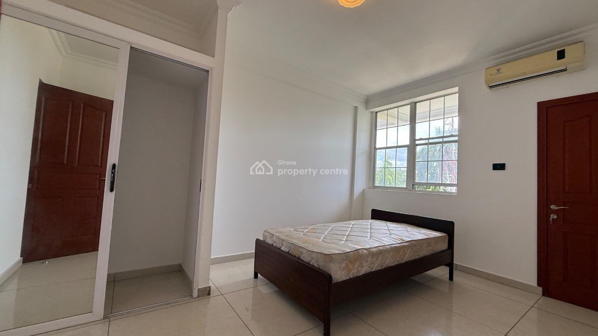 Semi Furnished 3 Bedroom Apartment with Staff Quarters and Pool, Cantonments, Accra, Apartment for Rent