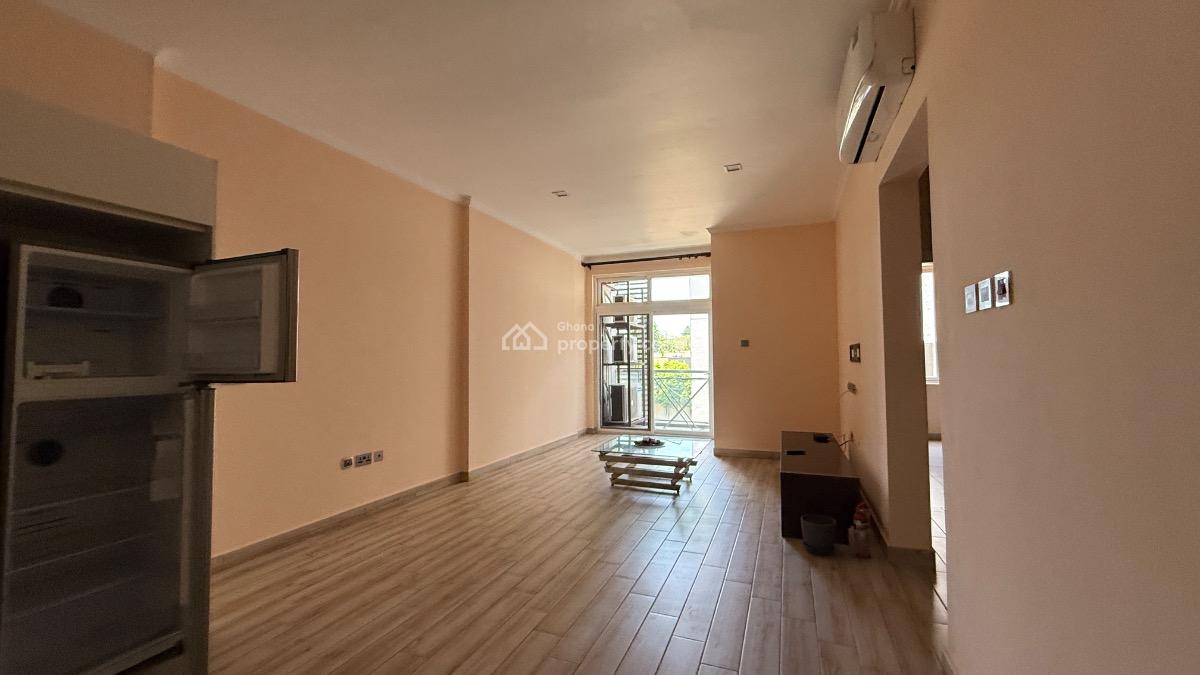 Semi Furnished 2 Bedroom Apartment with Swimming Pool, Cantonments, Accra, Apartment for Rent