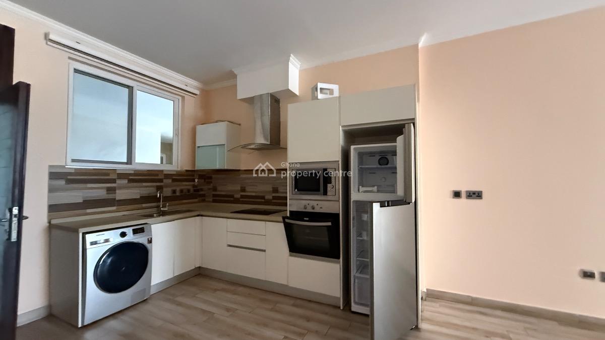 Semi Furnished 2 Bedroom Apartment with Swimming Pool, Cantonments, Accra, Apartment for Rent