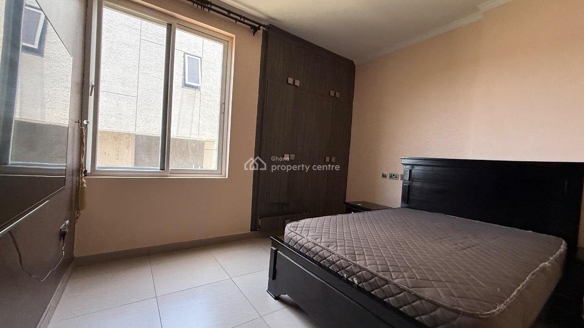 Semi Furnished 2 Bedroom Apartment with Swimming Pool, Cantonments, Accra, Apartment for Rent