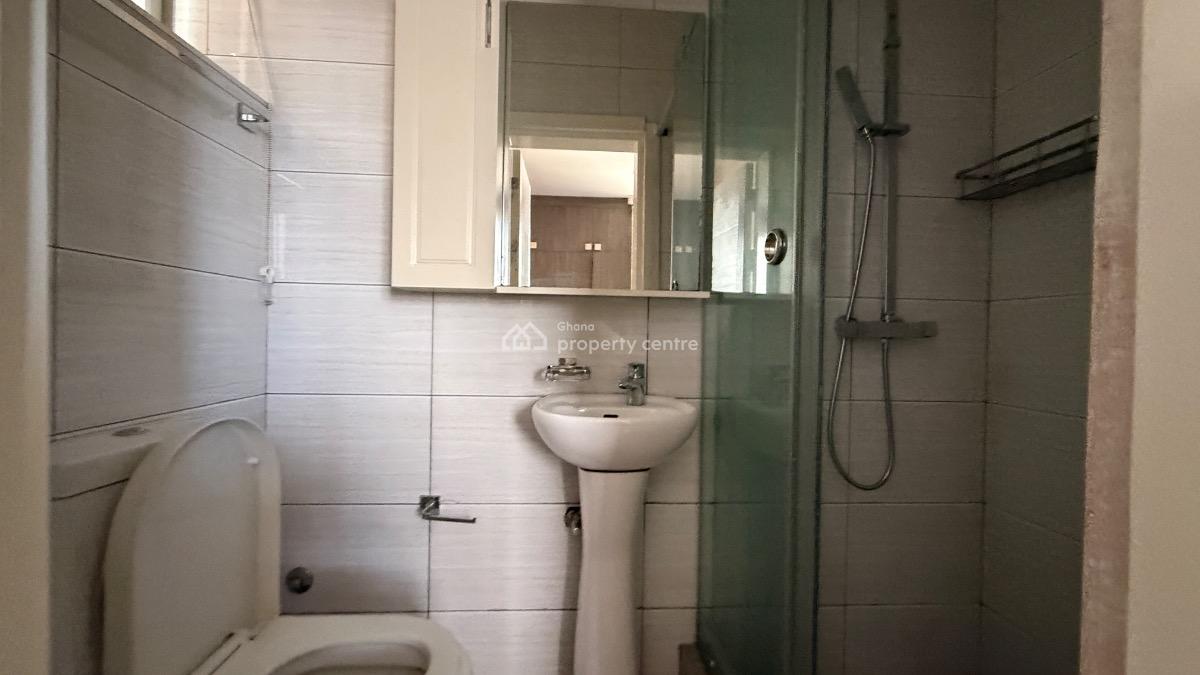 Semi Furnished 2 Bedroom Apartment with Swimming Pool, Cantonments, Accra, Apartment for Rent