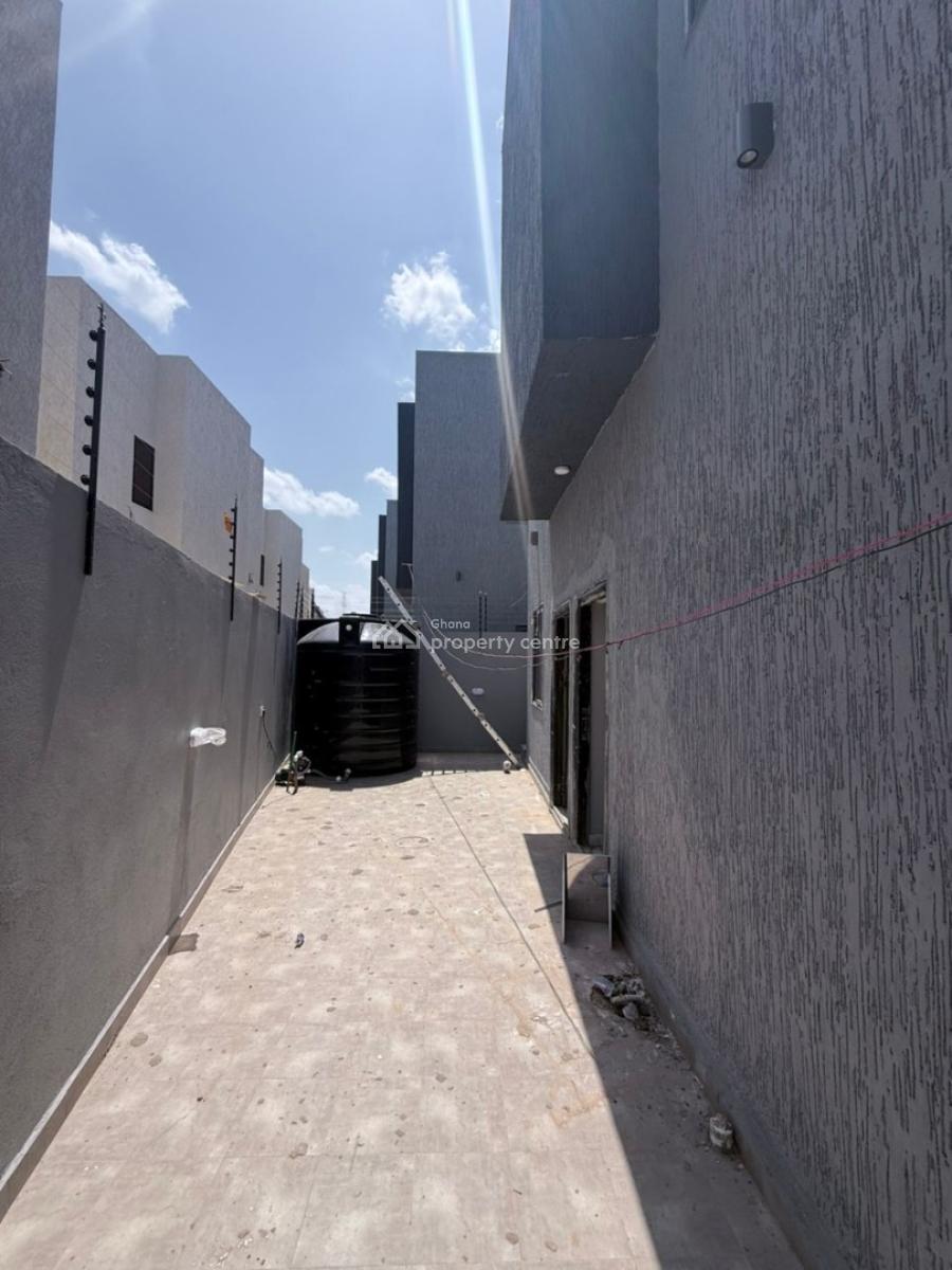 Executive 4 Bedrooms, East Legon Hills, East Legon, Accra, House for Sale