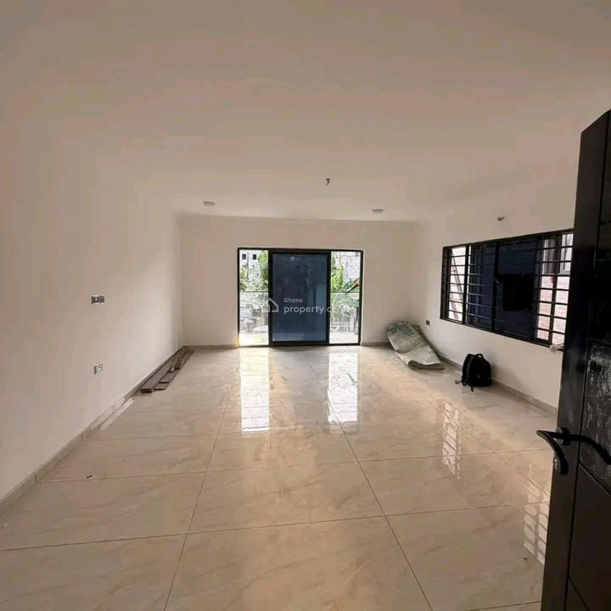 Semi Furnished 2 Bedrooms Flat, Adjiringanor, East Legon, Accra, Apartment for Rent