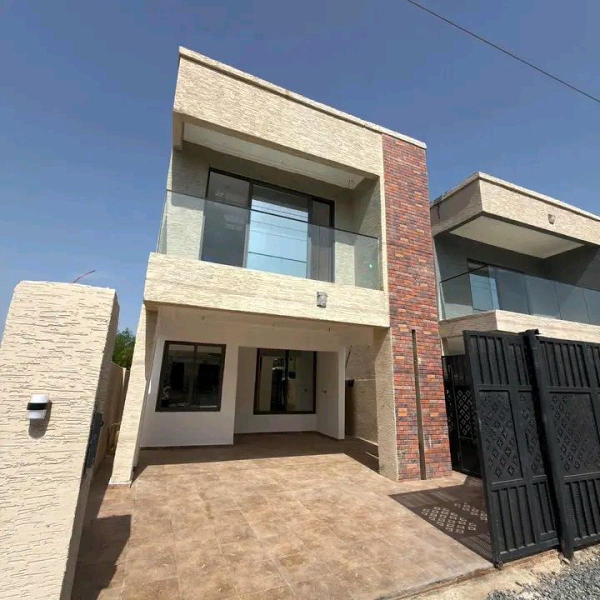 Modern 3-bedroom House @west Trasacco;$100k, West Trasacco, Adjiringanor, East Legon, Accra, Detached Duplex for Sale