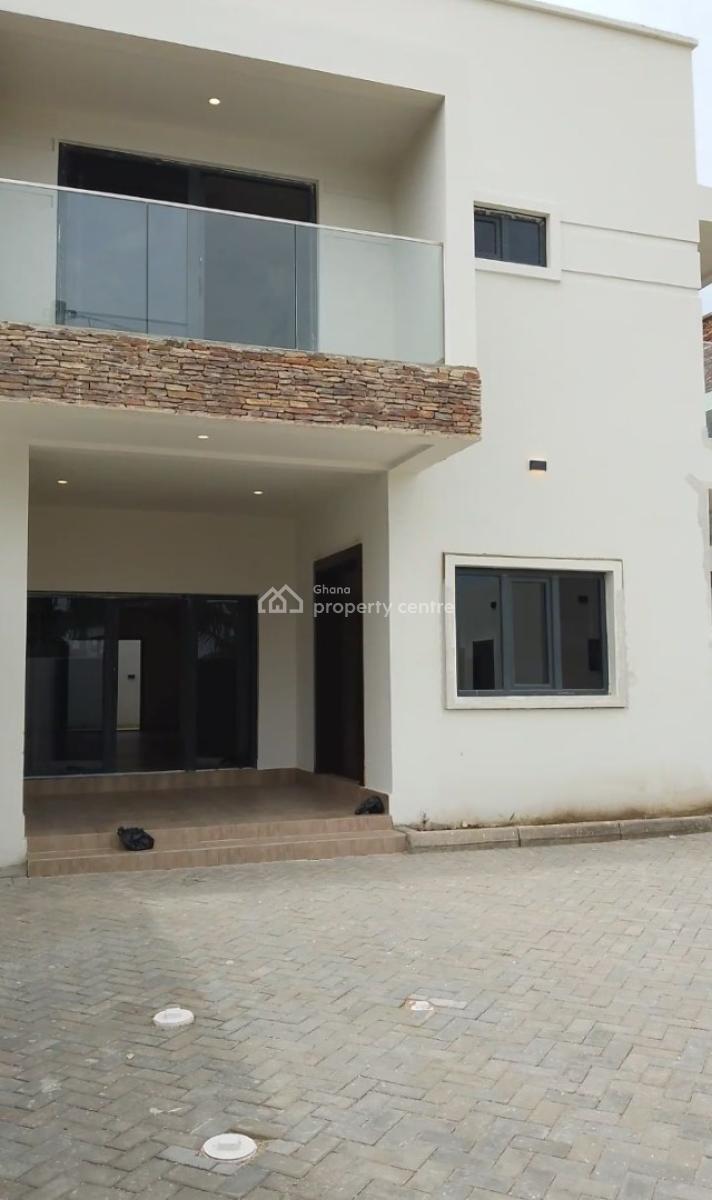 3 Bedrooms, Boys Quarters, Fitted Kitchen, Washing Machine, Fridge, Oven,, Tse Addo Roundabout Enclaves, Tse Addo, Accra, Semi-detached Duplex for Sale