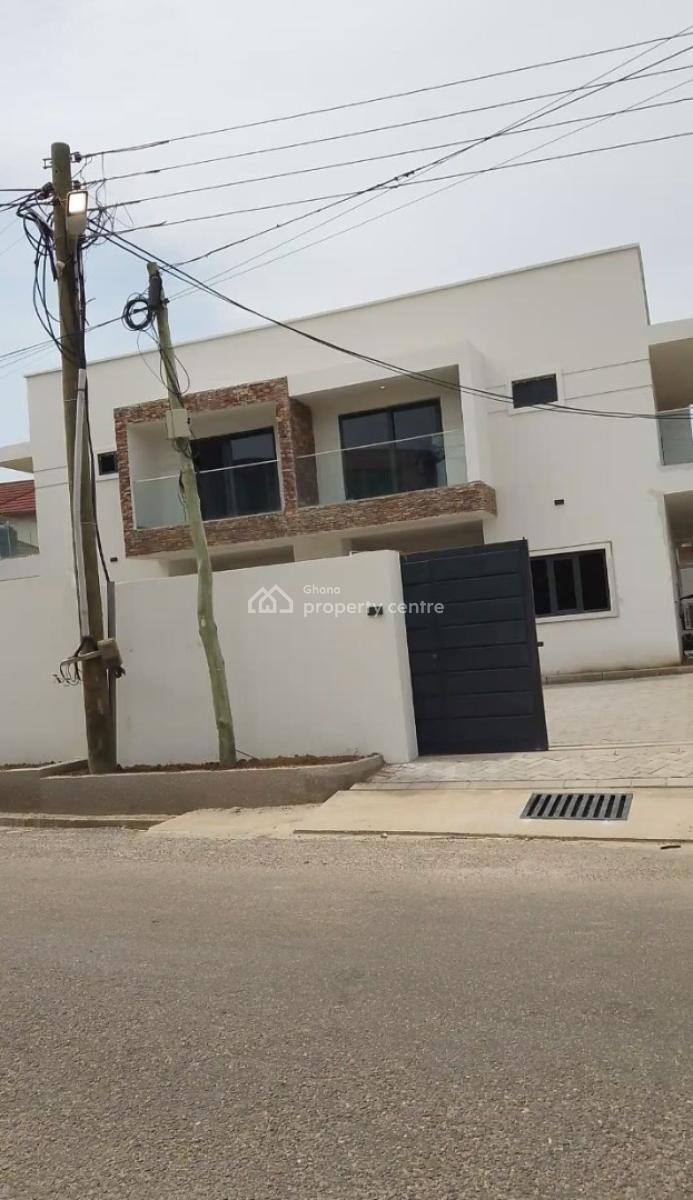 3 Bedrooms, Boys Quarters, Fitted Kitchen, Washing Machine, Fridge, Oven,, Tse Addo Roundabout Enclaves, Tse Addo, Accra, Semi-detached Duplex for Sale