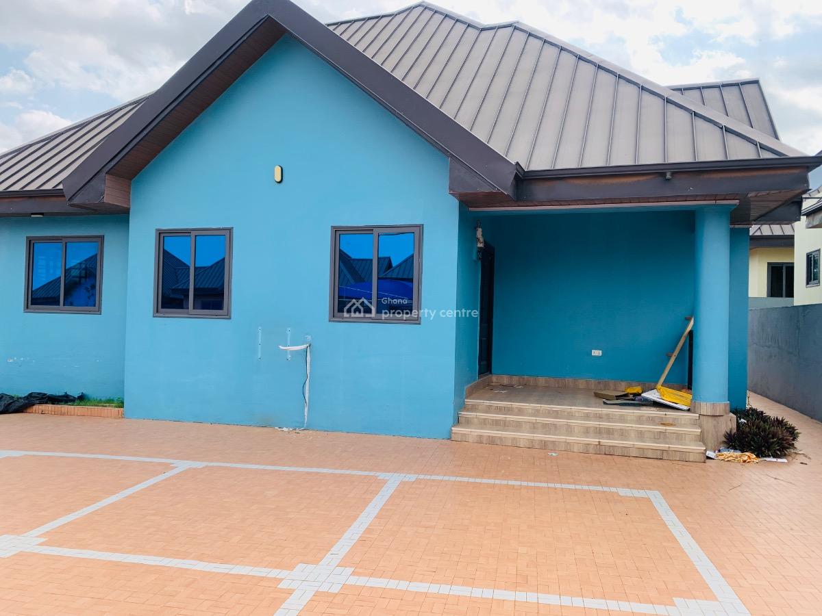 2 Bedrooms House, Oyarifa, La Nkwantanang Madina Municipal, Accra, House for Rent