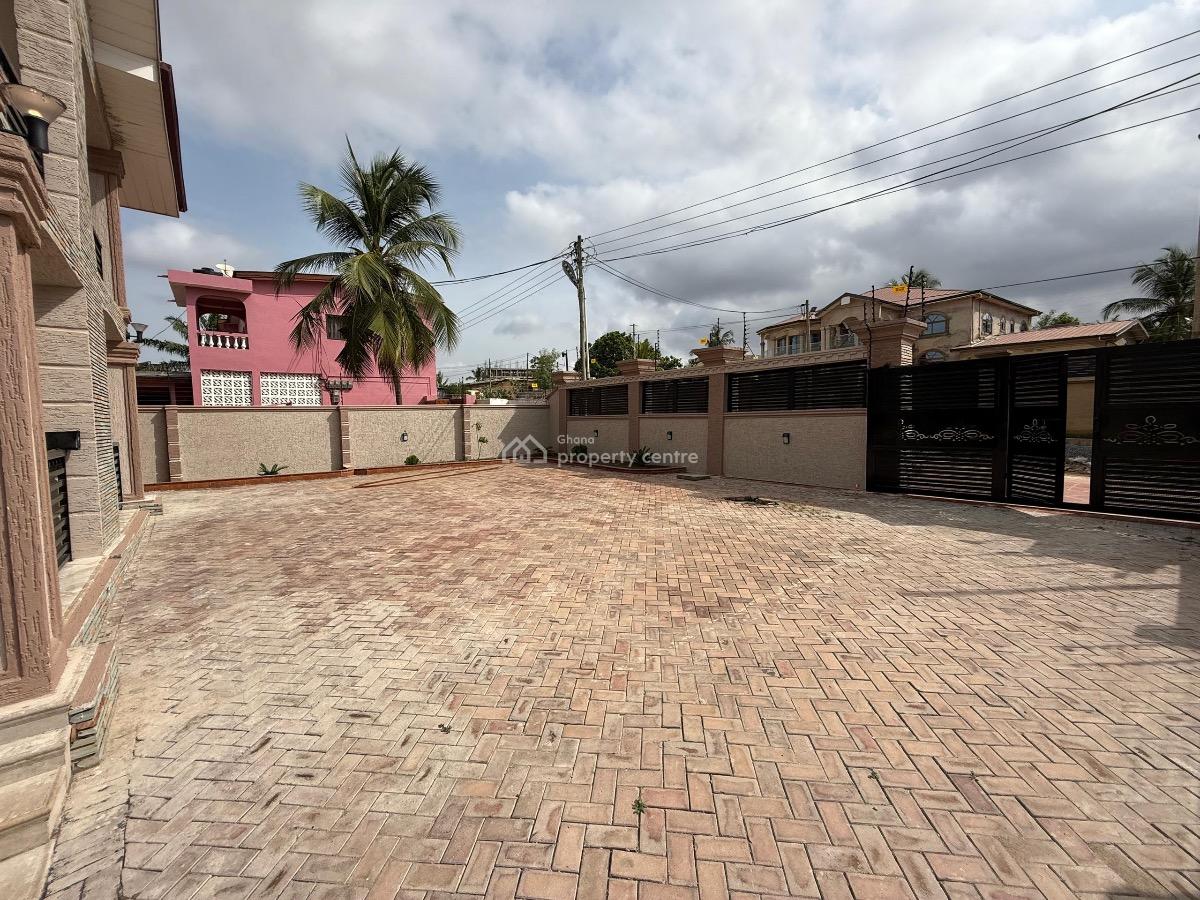 3 Bedrooms, Awoshie Market, Awoshie, Ga Central Municipal, Accra, Apartment for Rent