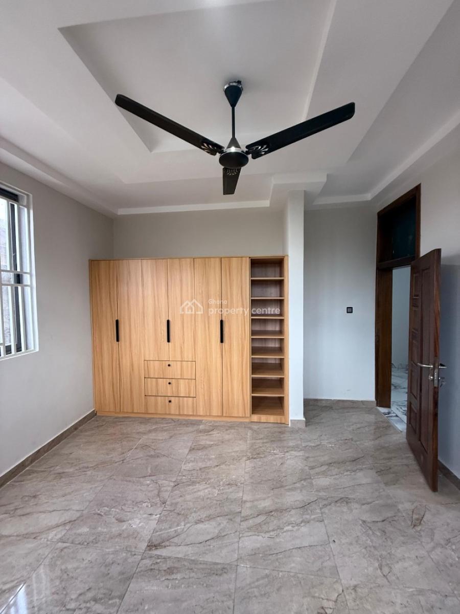 3 Bedrooms, Awoshie Market, Awoshie, Ga Central Municipal, Accra, Apartment for Rent