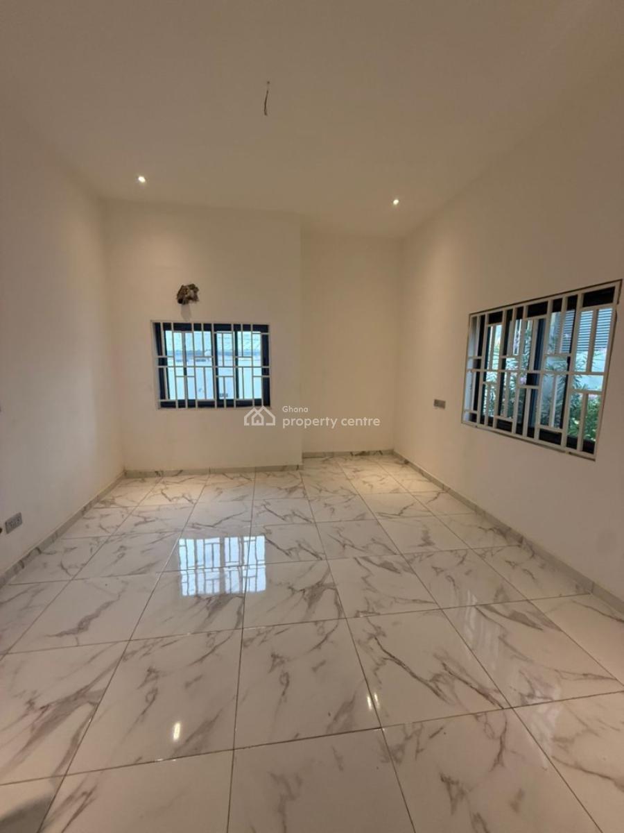 3 Bedrooms House, Ghana Flag, Oyarifa, La Nkwantanang Madina Municipal, Accra, House for Sale