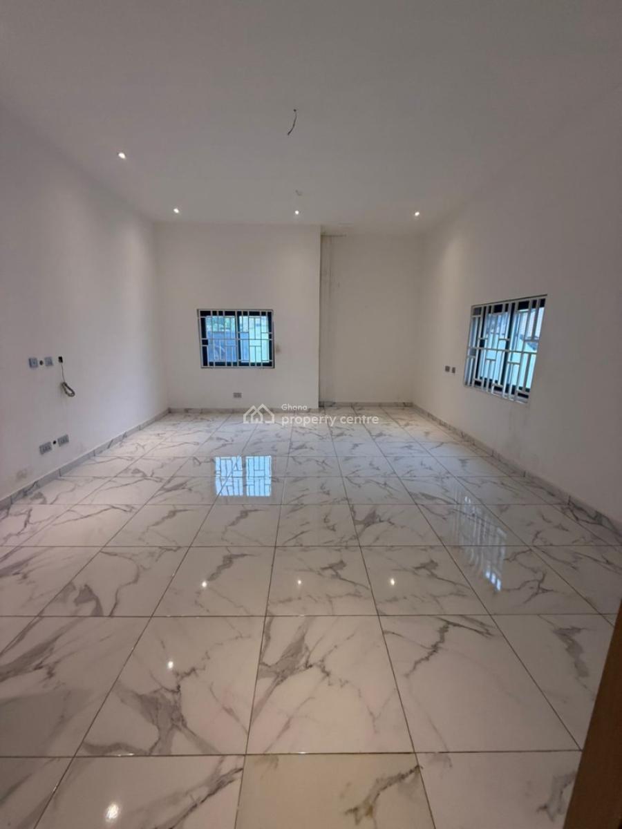 3 Bedrooms House, Ghana Flag, Oyarifa, La Nkwantanang Madina Municipal, Accra, House for Sale