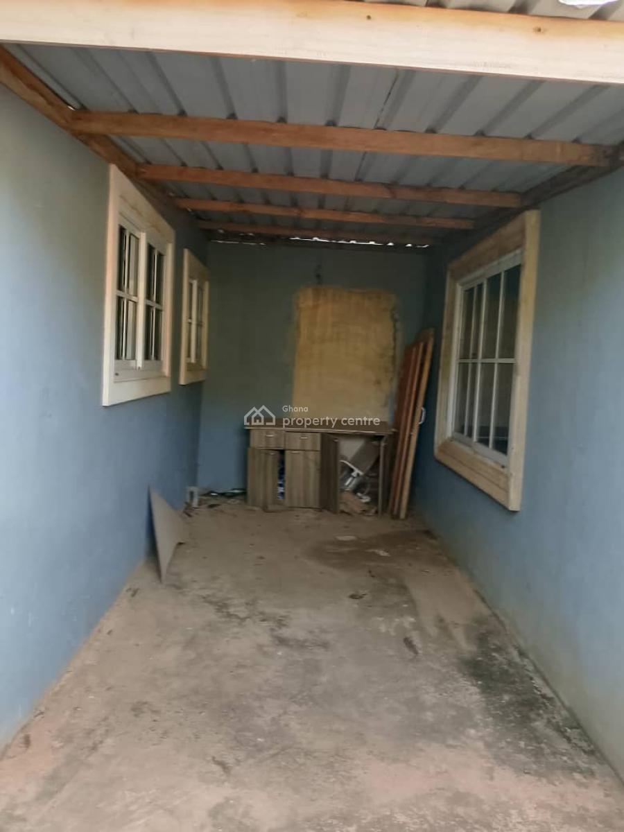 6 Bedrooms with Storey Outhouse, Agape Ablekuma, Ga Central Municipal, Accra, Detached Duplex for Sale