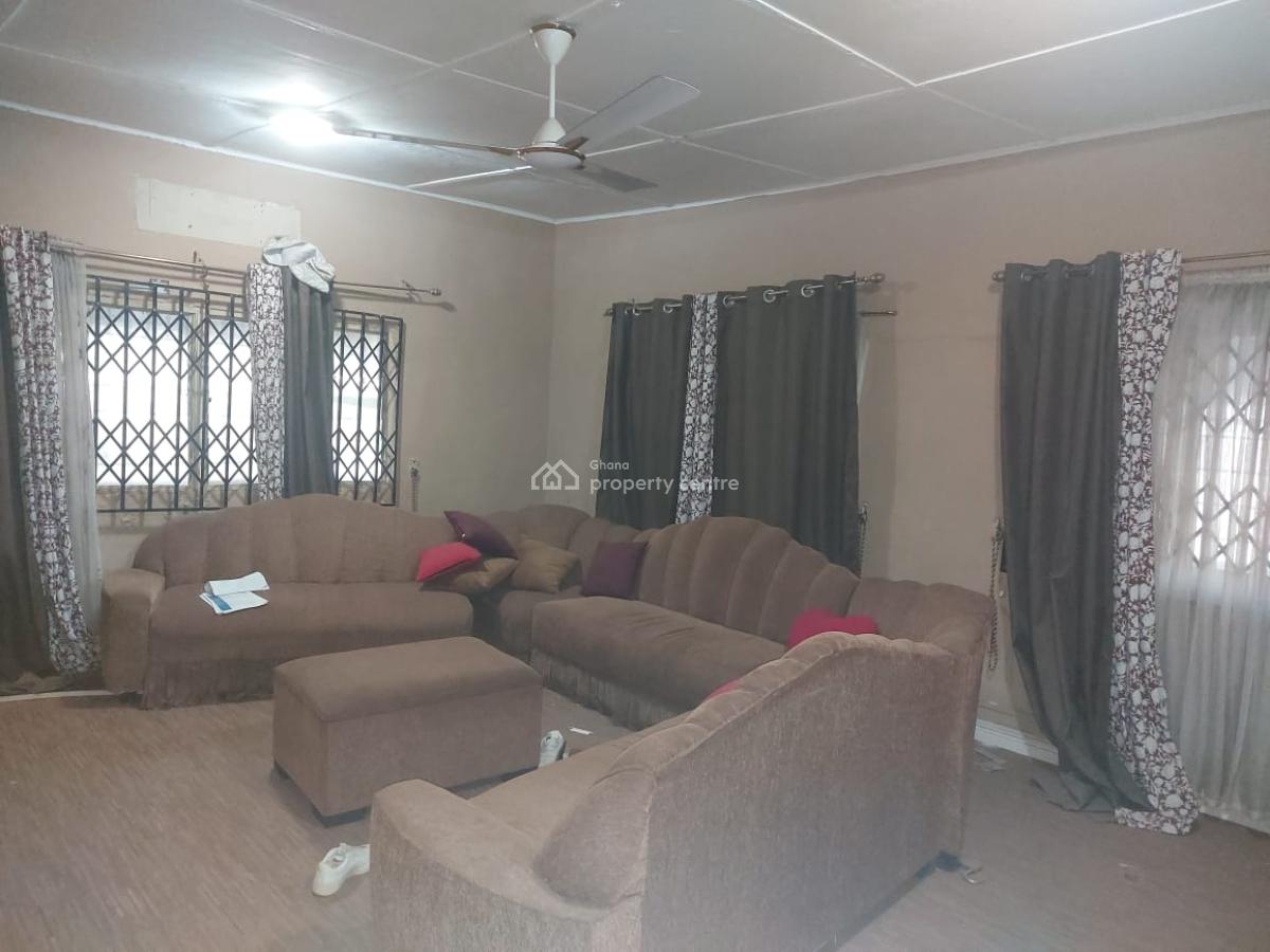 4 Bedrooms + Outhouse on Tarred Road, Official Town, Odorkor, Accra, Detached Duplex for Sale